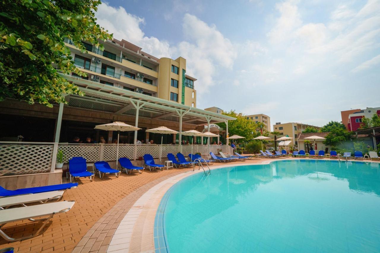 Perla Plaza Hotel Приморсько Екстер'єр фото